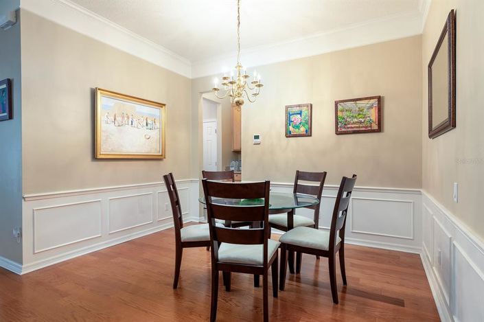 Image No.6-4 Bed Property for sale