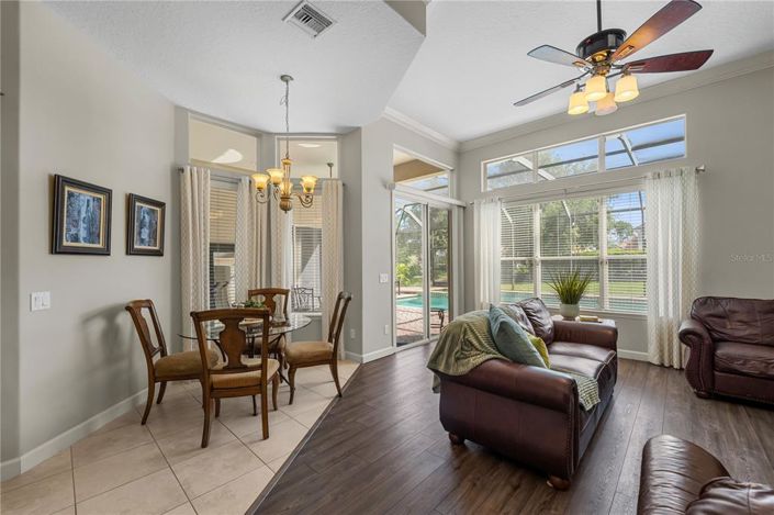 Image No.16-6 Bed Property for sale