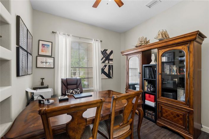 Image No.32-6 Bed Property for sale