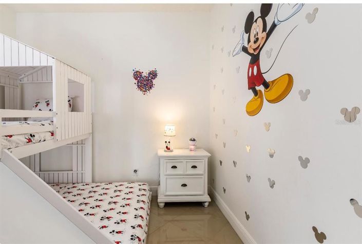 Image No.21-4 Bed Property for sale