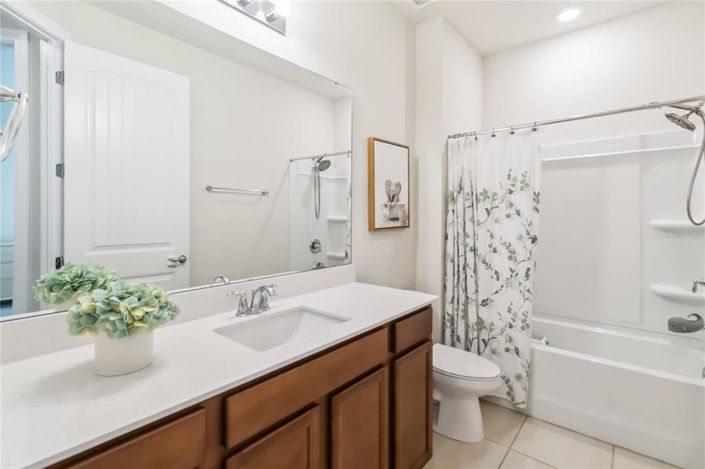 Image No.19-4 Bed Property for sale