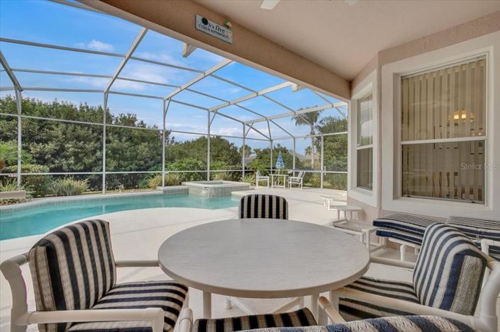 Image No.25-4 Bed Property for sale