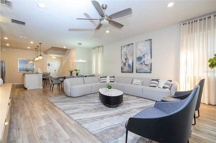 Image No.31-7 Bed Property for sale