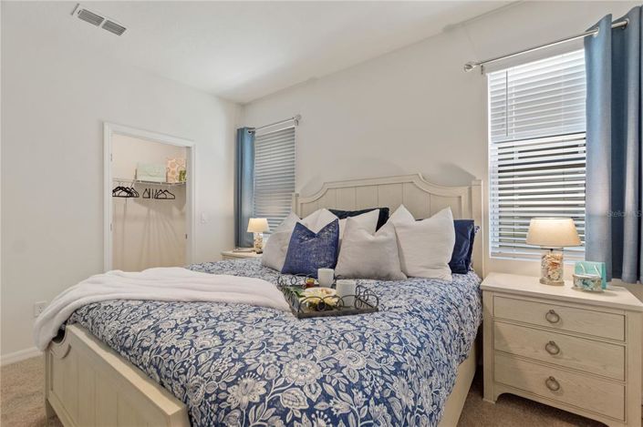 Image No.34-7 Bed Property for sale