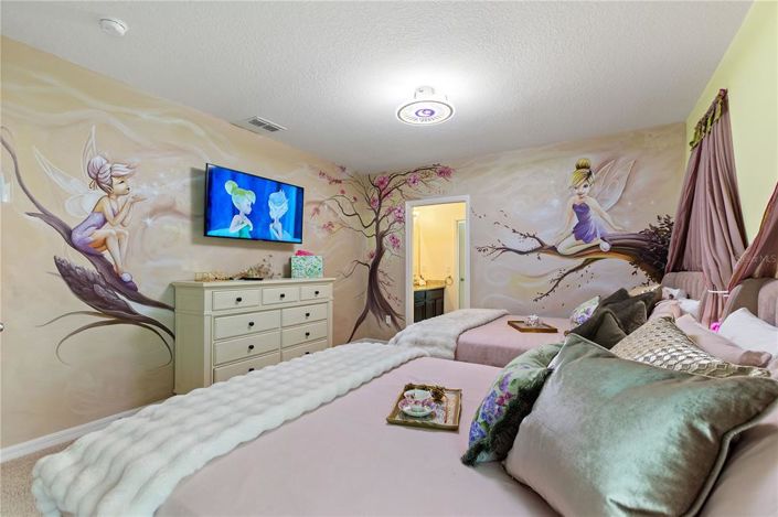 Image No.57-7 Bed Property for sale