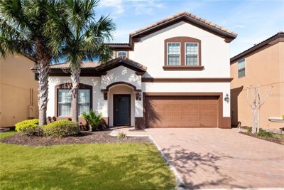 8 Bed Property for sale