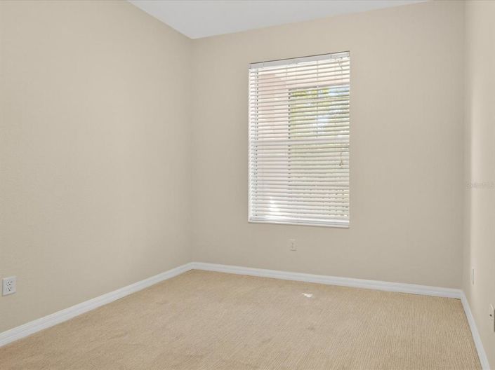 Image No.15-3 Bed Property for sale