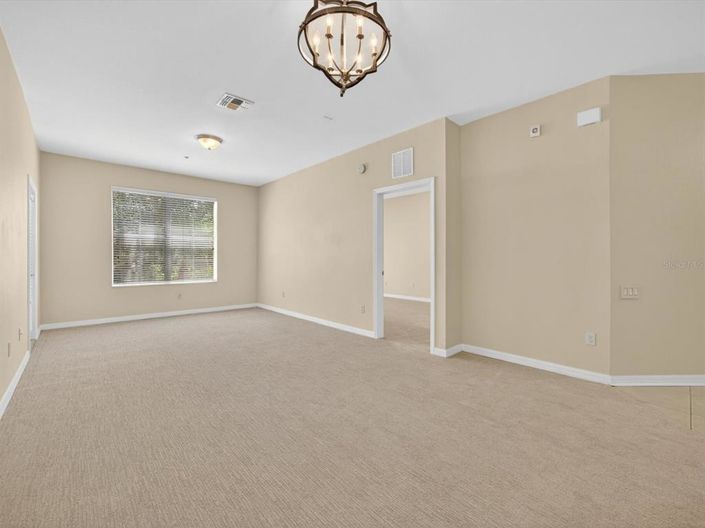 Image No.6-3 Bed Property for sale