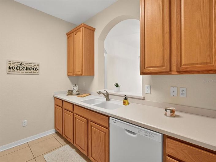 Image No.9-3 Bed Property for sale