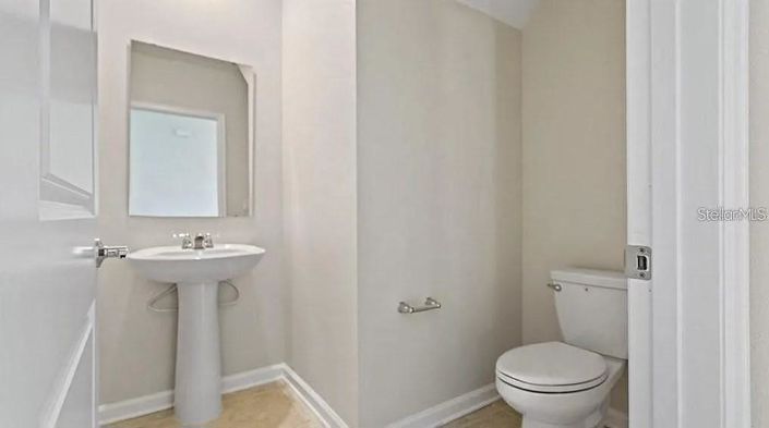 Image No.6-4 Bed Property for sale