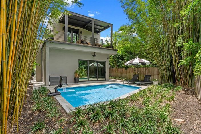 Image No.45-3 Bed Property for sale