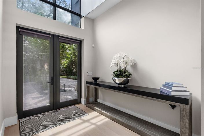 Image No.9-3 Bed Property for sale