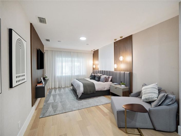 Image No.17-4 Bed Property for sale