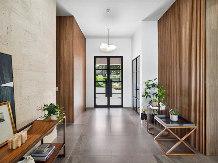 Image No.3-4 Bed Property for sale