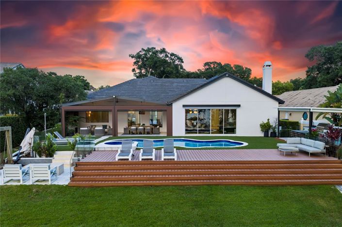 Image No.44-4 Bed Property for sale