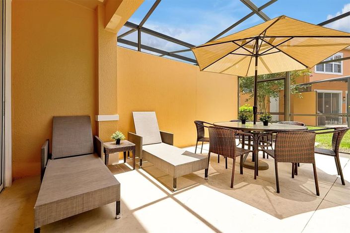 Image No.13-2 Bed Townhouse for sale