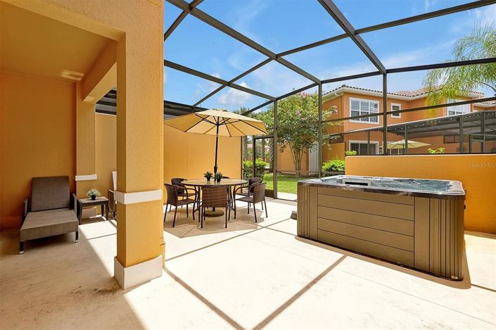 Image No.15-2 Bed Townhouse for sale