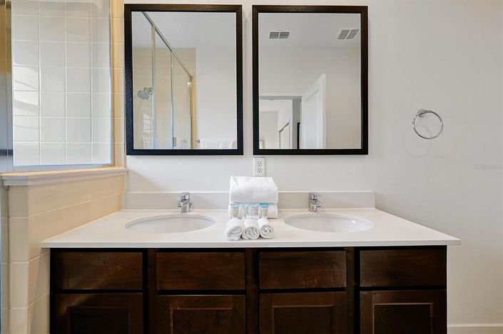 Image No.22-2 Bed Townhouse for sale