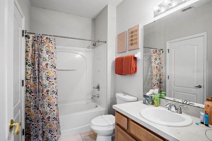 Image No.19-4 Bed Townhouse for sale