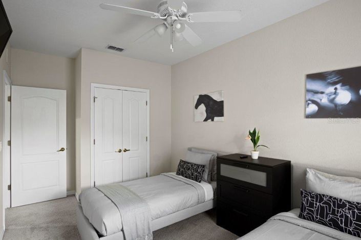 Image No.22-4 Bed Townhouse for sale