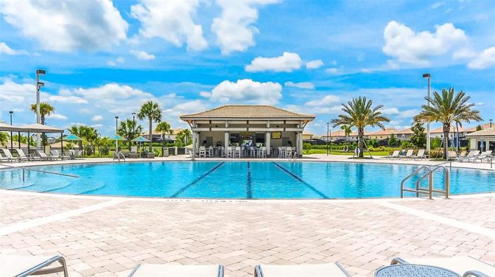 Image No.53-6 Bed Property for sale