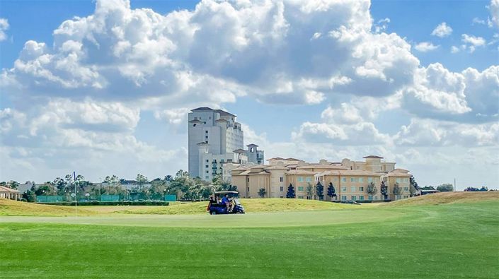 Image No.60-6 Bed Property for sale