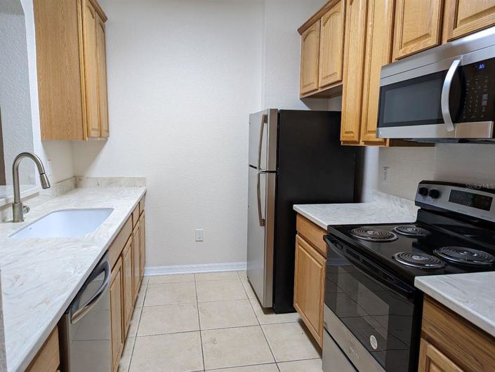 Image No.3-3 Bed Property for sale