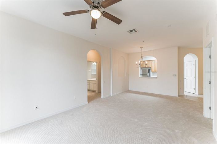 Image No.8-3 Bed Property for sale