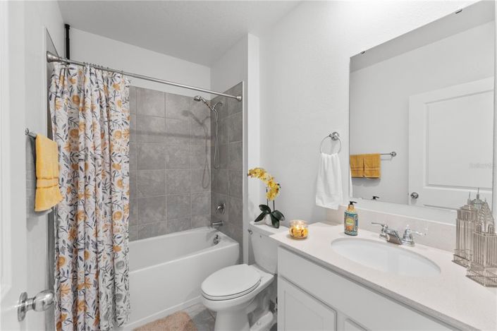 Image No.23-3 Bed Property for sale