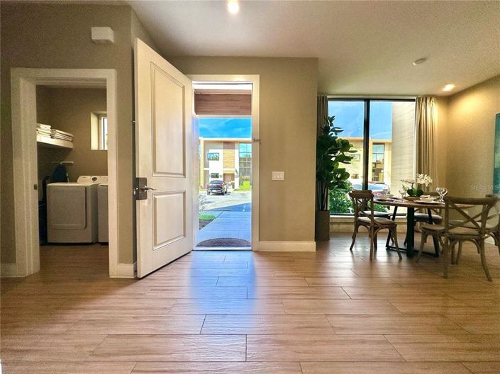 Image No.12-4 Bed Townhouse for sale