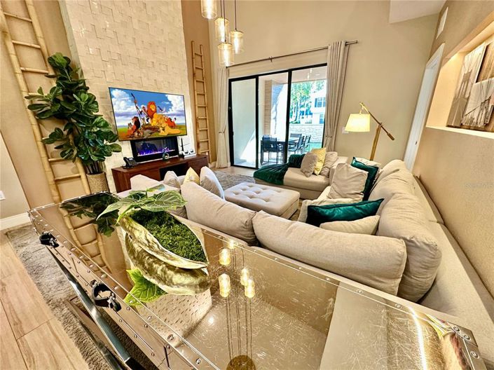 Image No.13-4 Bed Townhouse for sale