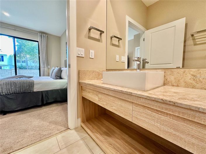 Image No.25-4 Bed Townhouse for sale