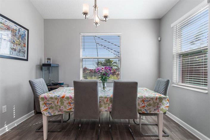 Image No.13-5 Bed Property for sale