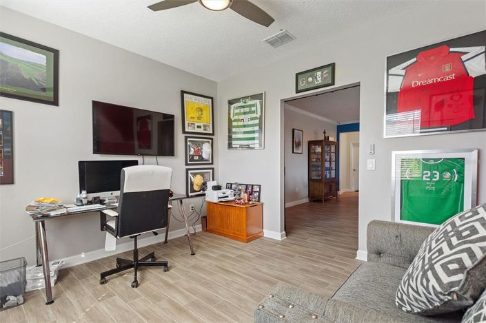 Image No.23-5 Bed Property for sale