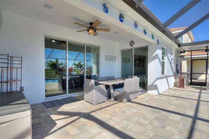 Image No.30-5 Bed Property for sale