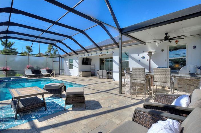 Image No.4-5 Bed Property for sale