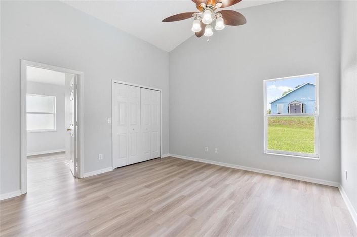 Image No.19-4 Bed Property for sale