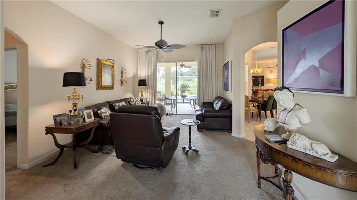 Image No.14-5 Bed Property for sale