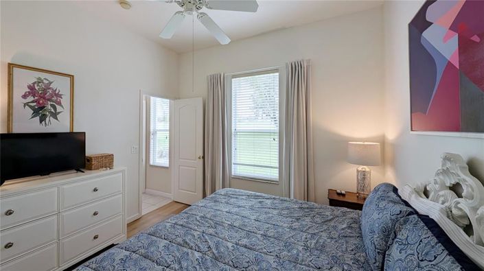 Image No.19-5 Bed Property for sale