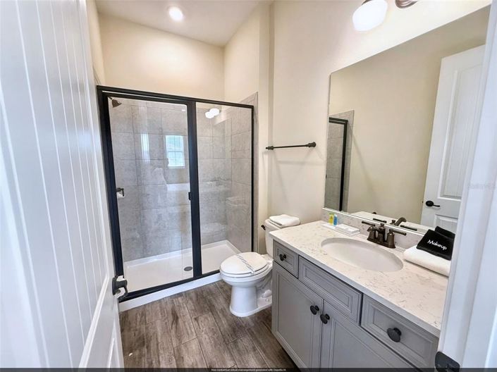 Image No.19-3 Bed Property for sale