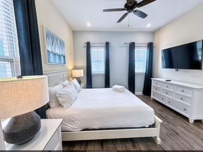 Image No.20-3 Bed Property for sale