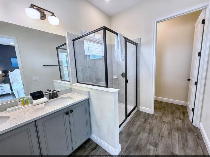 Image No.25-3 Bed Property for sale