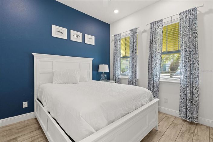 Image No.16-5 Bed Property for sale