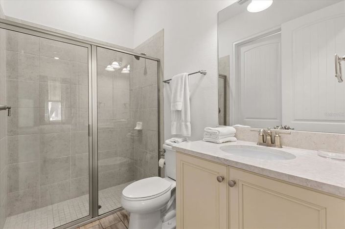 Image No.18-5 Bed Property for sale