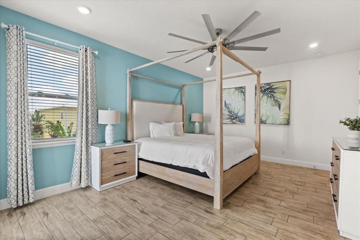 Image No.25-5 Bed Property for sale