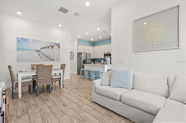 Image No.6-5 Bed Property for sale