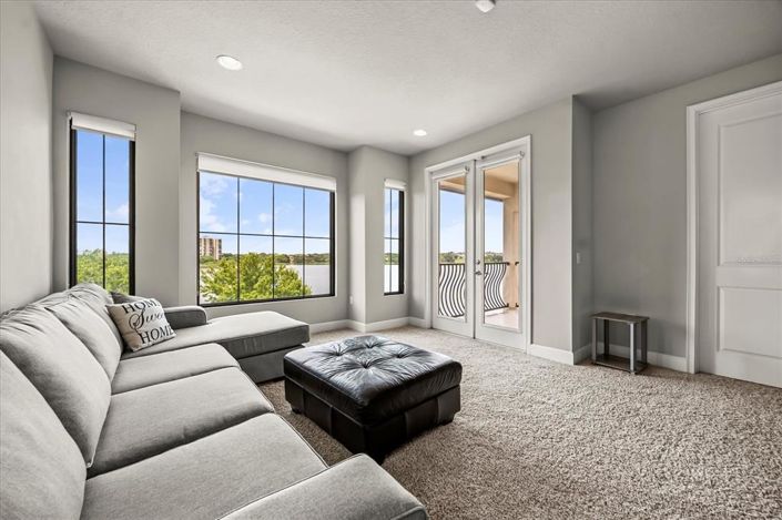 Image No.14-4 Bed Property for sale