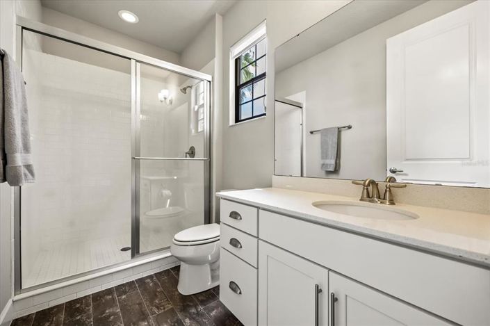 Image No.52-4 Bed Property for sale