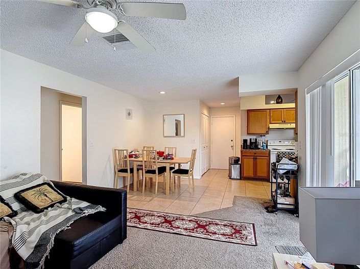 Image No.18-3 Bed Property for sale