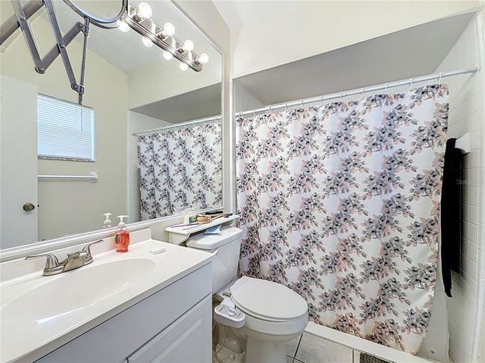 Image No.25-3 Bed Property for sale